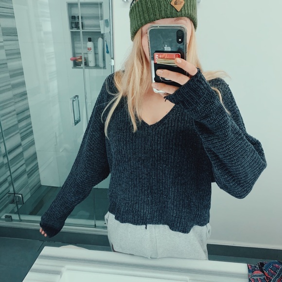 Urban Outfitters Tops - Urban Outfitters crop sweater